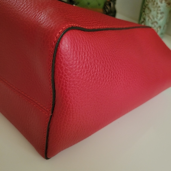 Gucci Swing Leather Bag - Picture 9 of 16